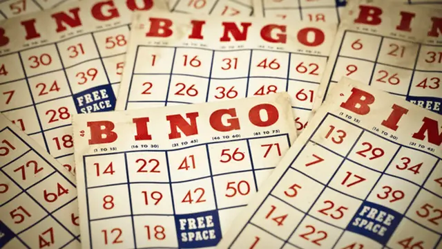 Vintage bingo game set at a flea market, a source of cheap bingo daubers
